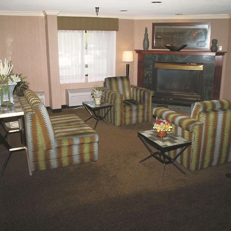La Quinta Inn By Wyndham Kansas City North North Kansas City Dış mekan fotoğraf